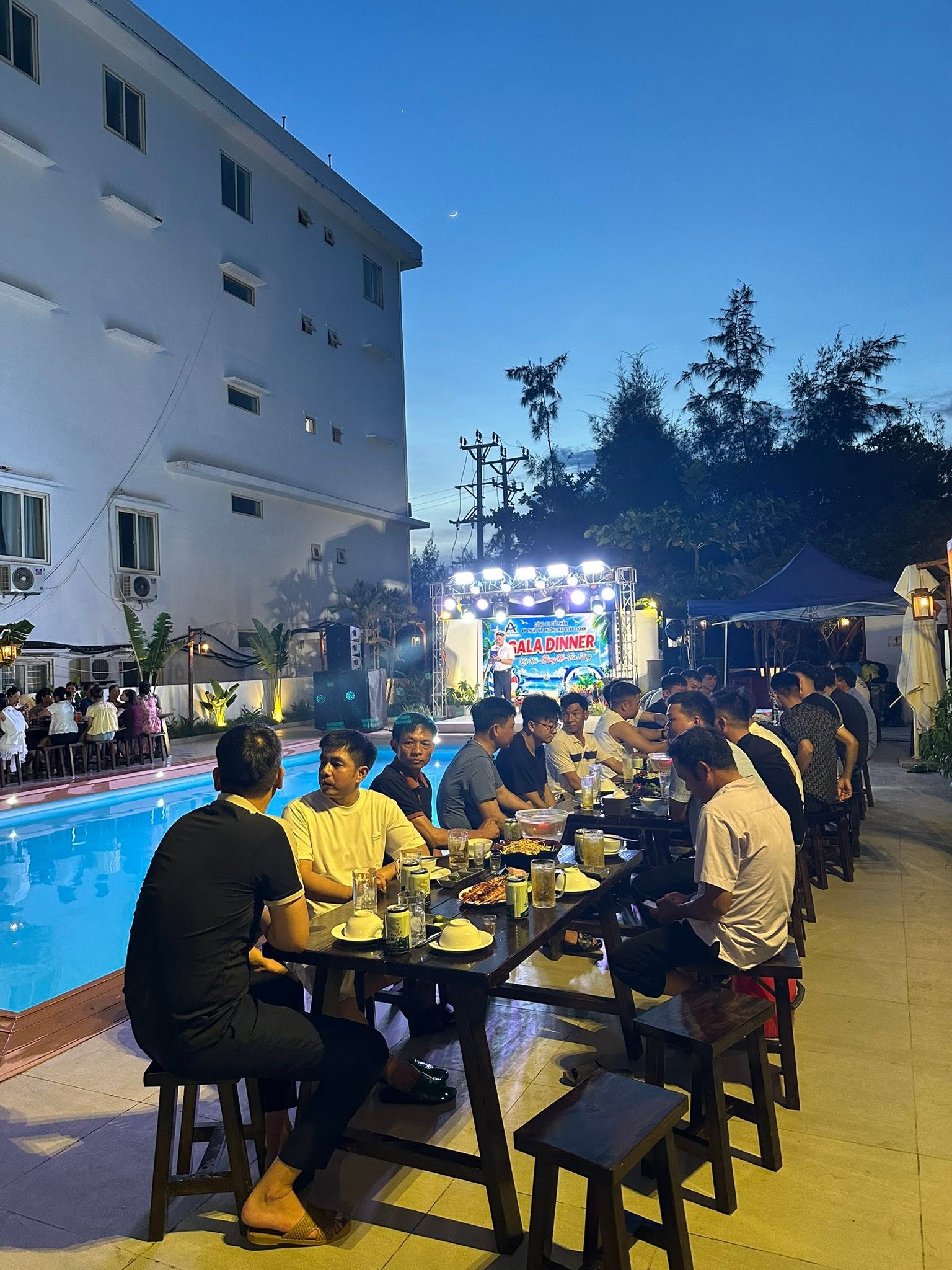 khách sạn Santory Thịnh Long gala dinner 2